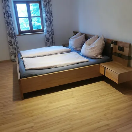 Achnerhof Anger